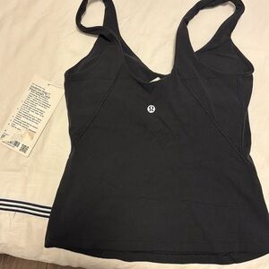 NWT Lululemon waist length Align tank